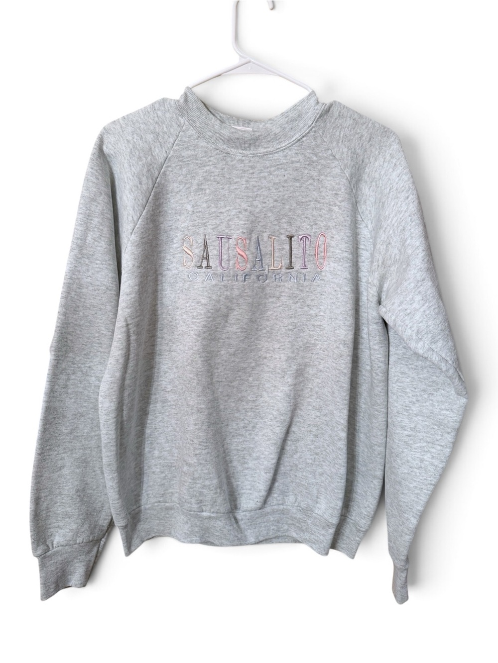 Vintage 90s Sausalito California embroidered crewneck sweatshirt size large